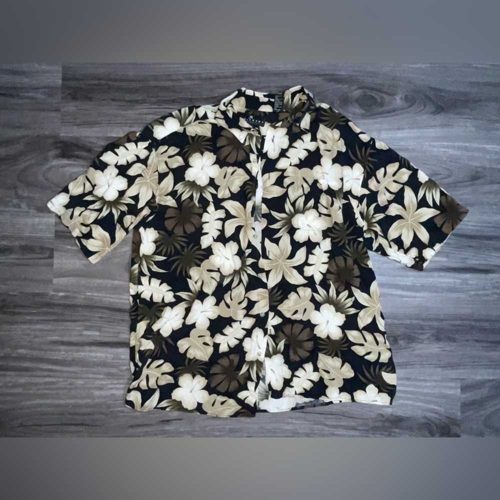❤️Consensus xl sportswear Hawaiian button up